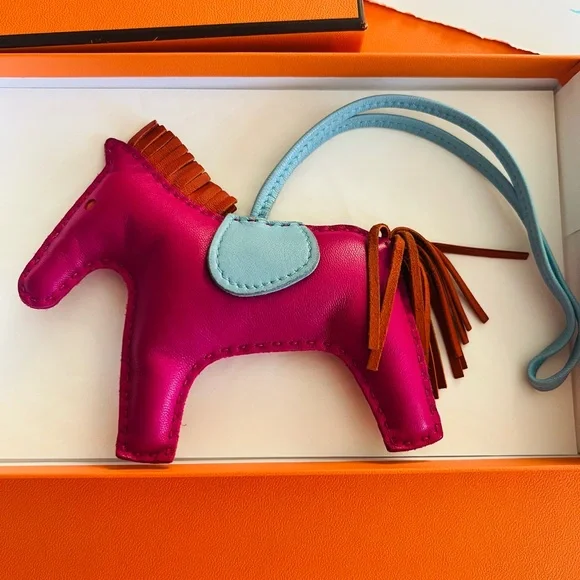 100% Authentic Hermes Rodeo MM charm - Picture 2 of 5